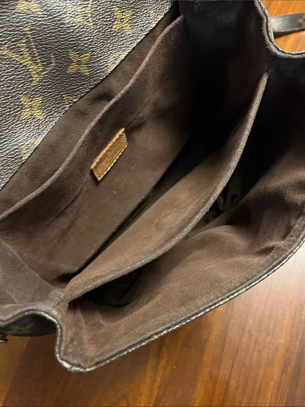 Louis Vuitton Monogram Pochette Metis mm Shoulder Bag Brown In Good Condition